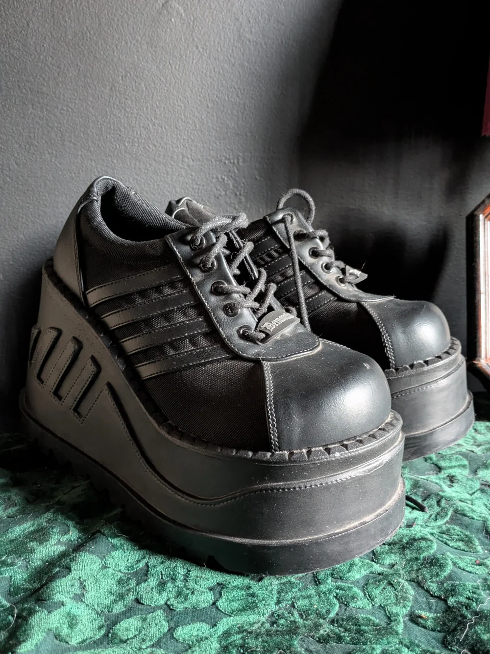 Demonia Stomp-08 Platform Sneakers